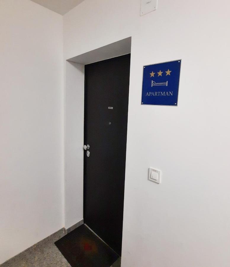 Apartment Mrvica Near The Zagreb Airport Velika Gorica Exterior foto